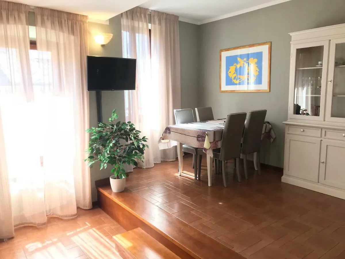 Anfite Apartments Aleardi Peschiera del Garda 0*,