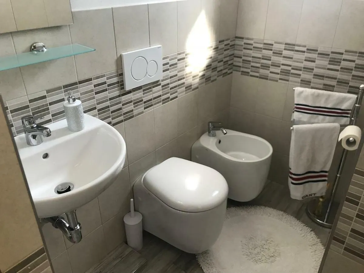 Anfite Apartments Aleardi Peschiera del Garda Italy